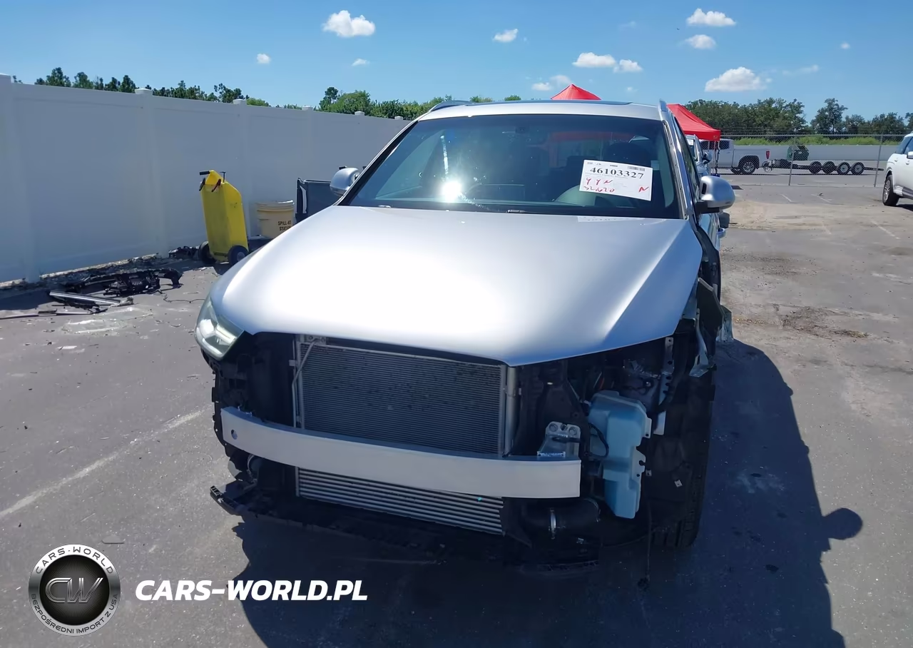 2016 Audi Q3 Premium Plus VIN:WA1EFCFS1GR017873 - 6