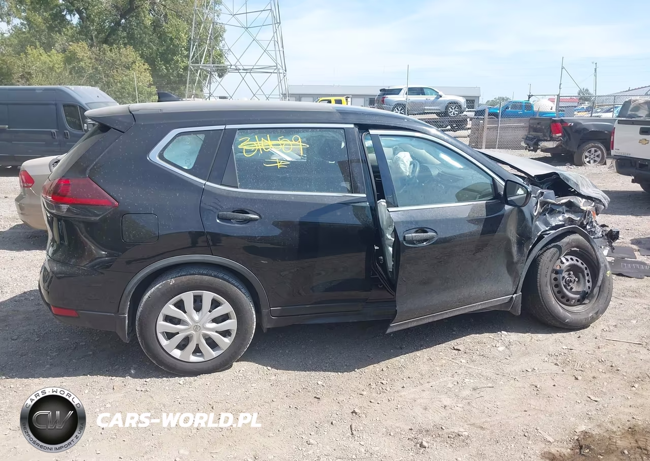 2018 Nissan Rogue S VIN:JN8AT2MV5JW310659 - 13
