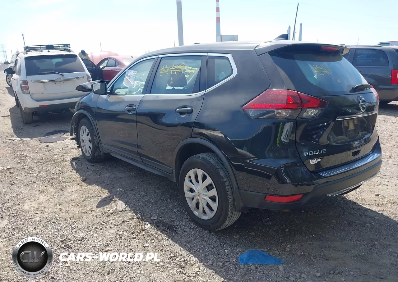 2018 Nissan Rogue S VIN:JN8AT2MV5JW310659 - 3