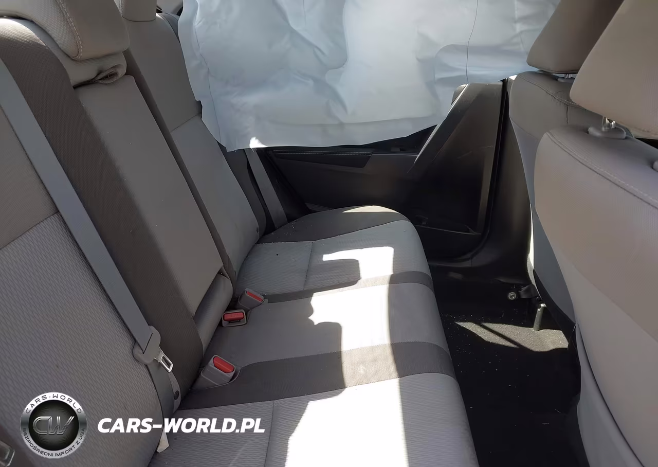 2017 Toyota Corolla Le VIN:2T1BURHE8HC935608 - 8
