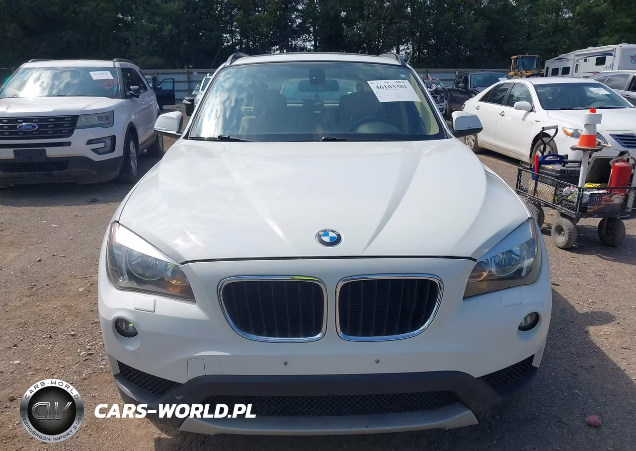 2014 BMW X1 xDrive28I VIN:WBAVL1C5XEVY13301 - 12