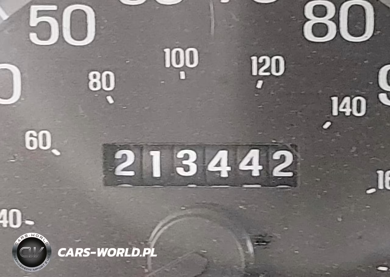2000 Ford Crown Victoria VIN:2FAFP73W5YX155323 - 15