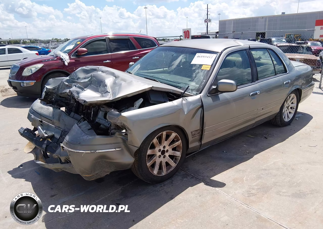 2000 Ford Crown Victoria VIN:2FAFP73W5YX155323 - 2