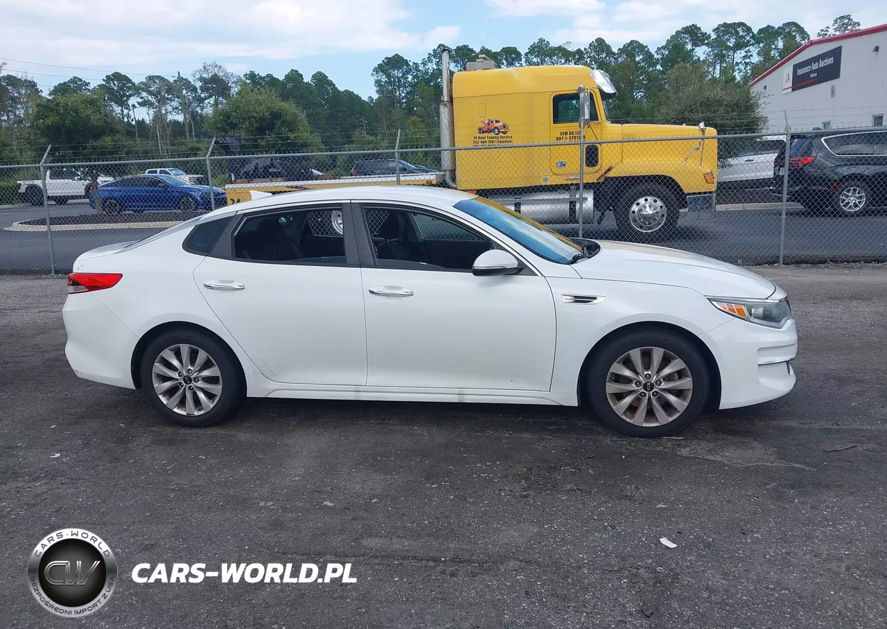 2016 Kia Optima Lx VIN:5XXGT4L35GG021535 - 13