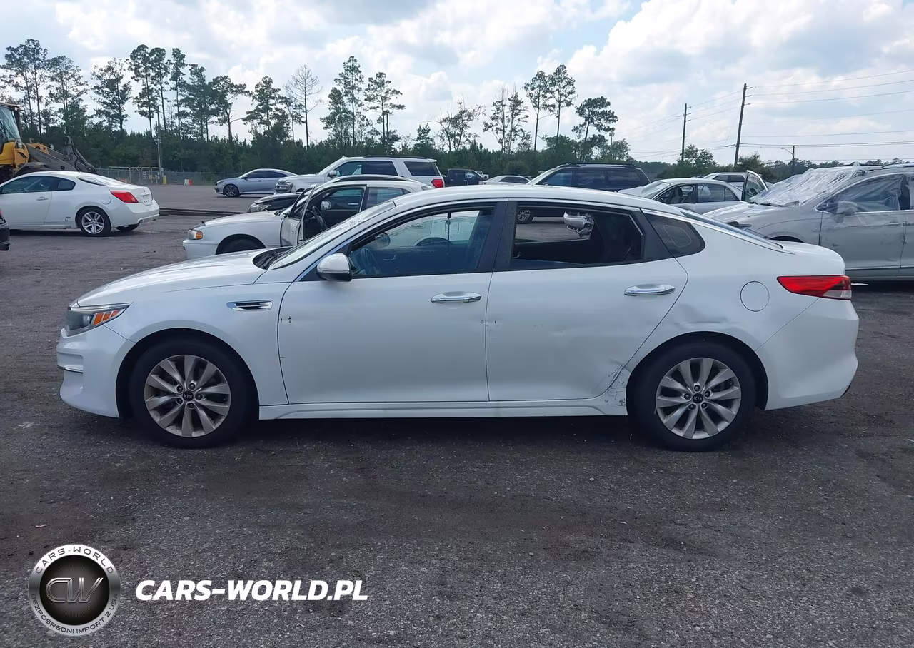 2016 Kia Optima Lx VIN:5XXGT4L35GG021535 - 14