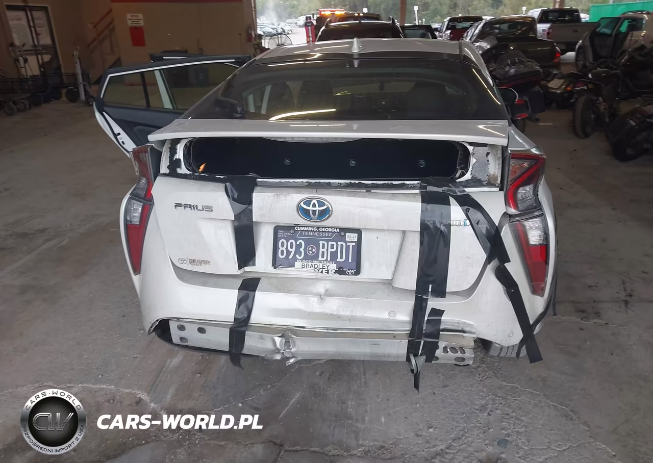 2017 Toyota Prius Two VIN:JTDKBRFU2H3046392 - 16