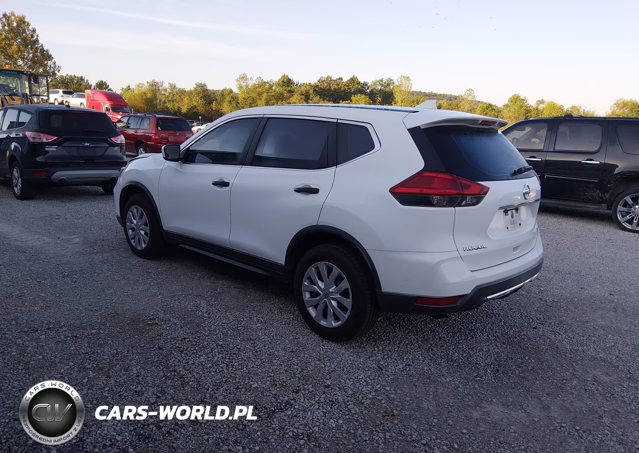 2017 Nissan Rogue S VIN:KNMAT2MV3HP577248 - 3