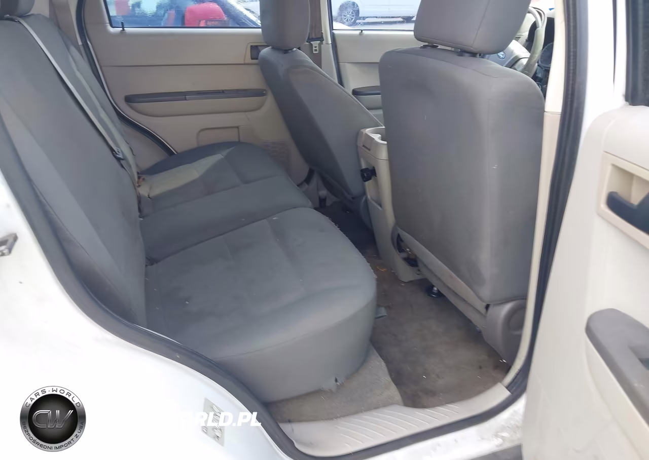 2012 Ford Escape Xls VIN:1FMCU0C75CKA36989 - 8