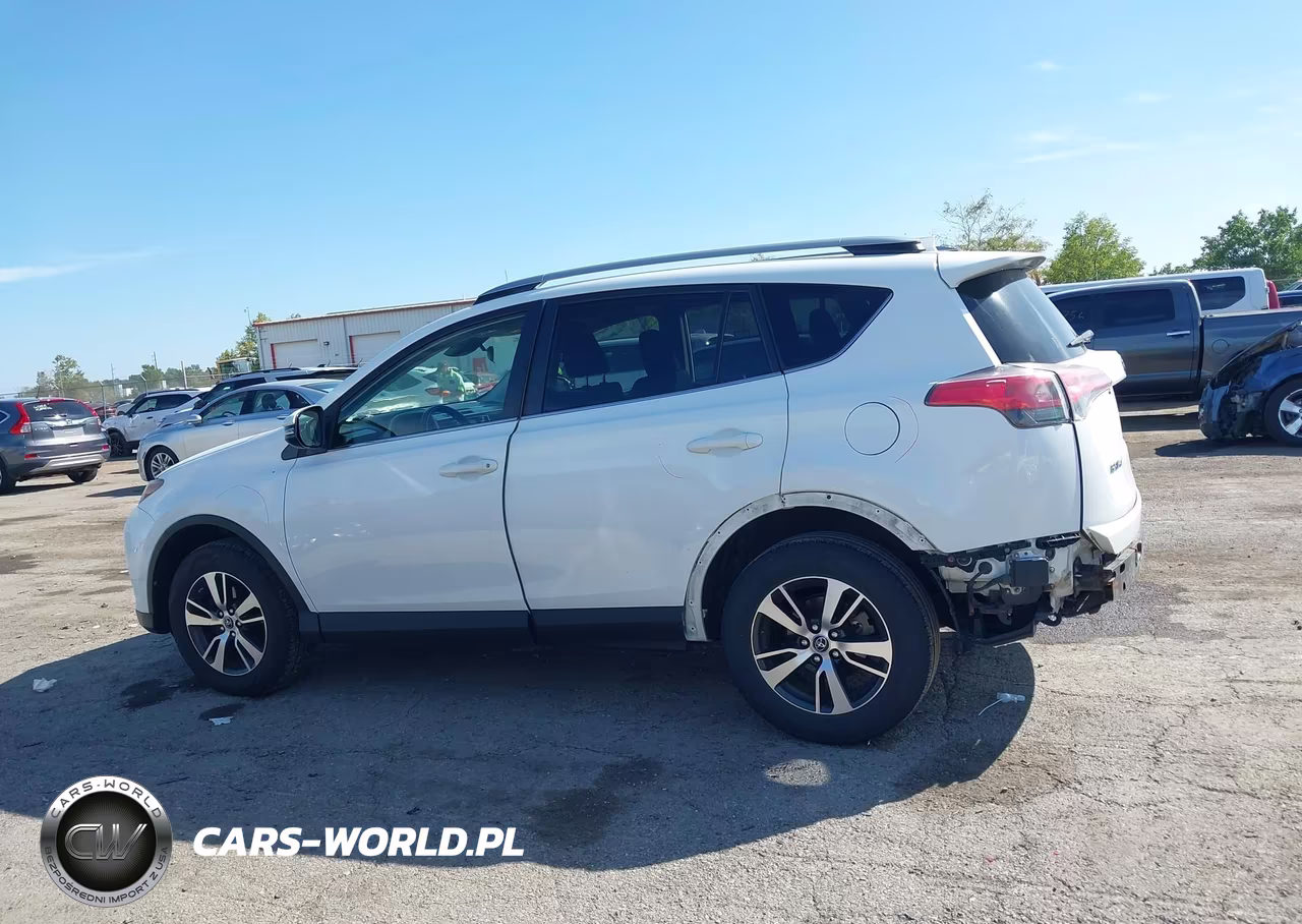 2017 Toyota Rav4 Xle VIN:JTMRFREV5HD209057 - 15