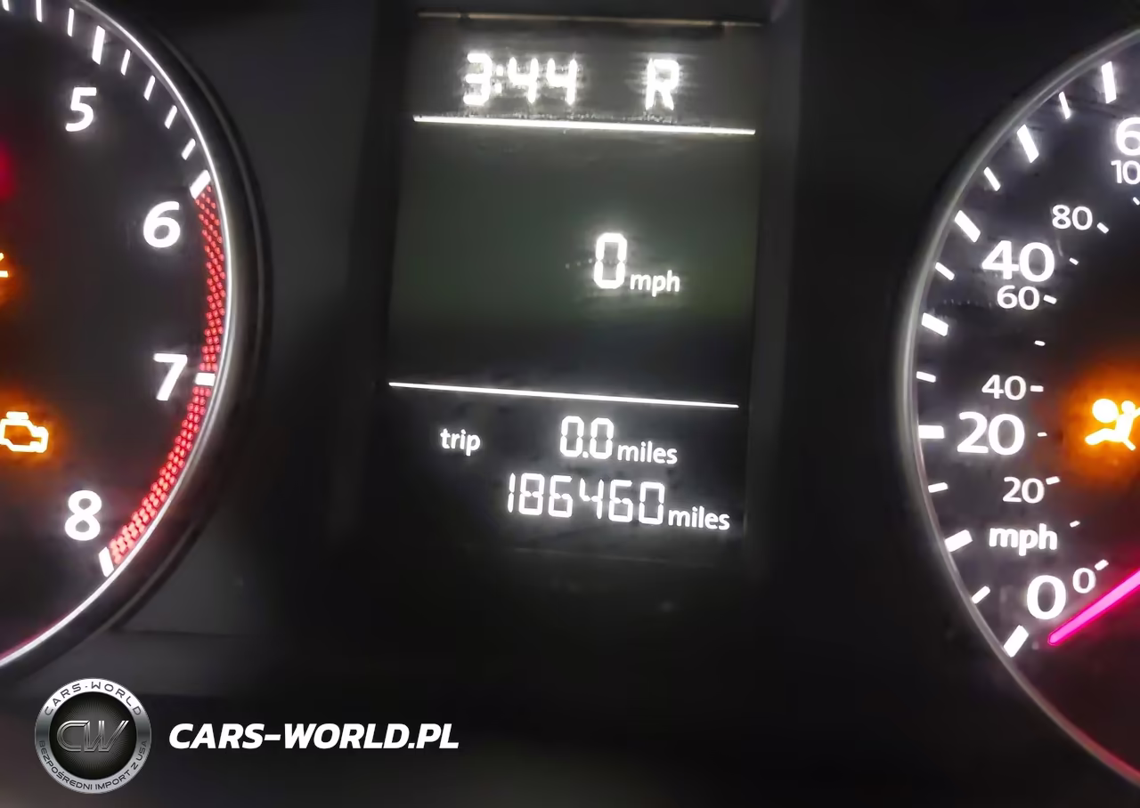 2014 Volkswagen Passat 1.8T Wolfsburg Edition VIN:1VWAT7A31EC037882 - 15