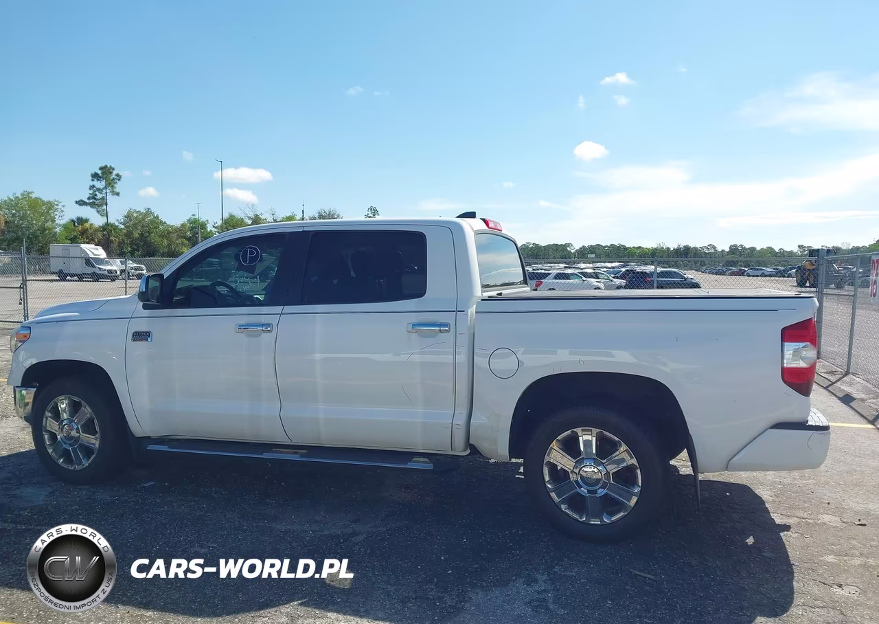 2020 Toyota Tundra 1794 Edition VIN:5TFGY5F1XLX262950 - 14