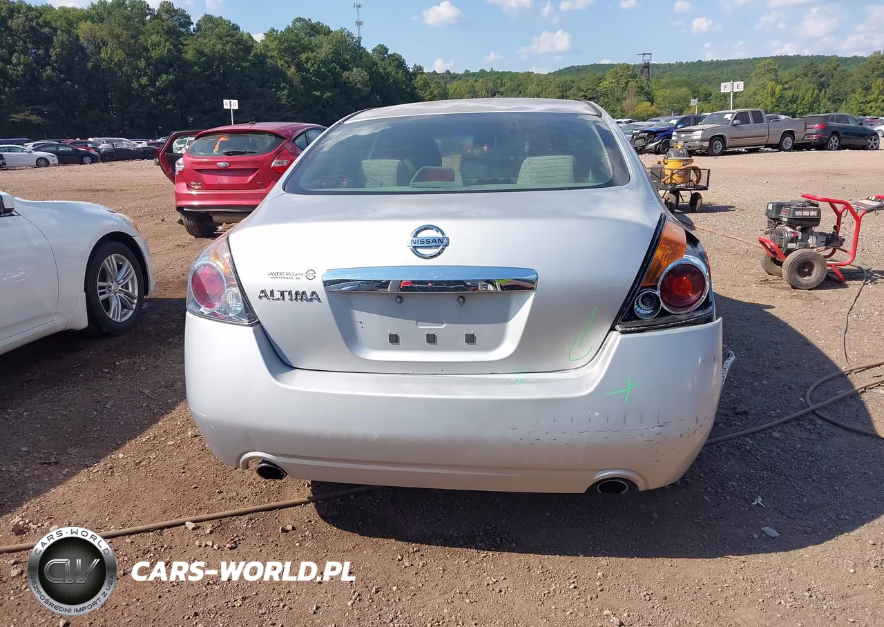 2011 Nissan Altima 2.5 VIN:1N4AL2AP1BN426732 - 17