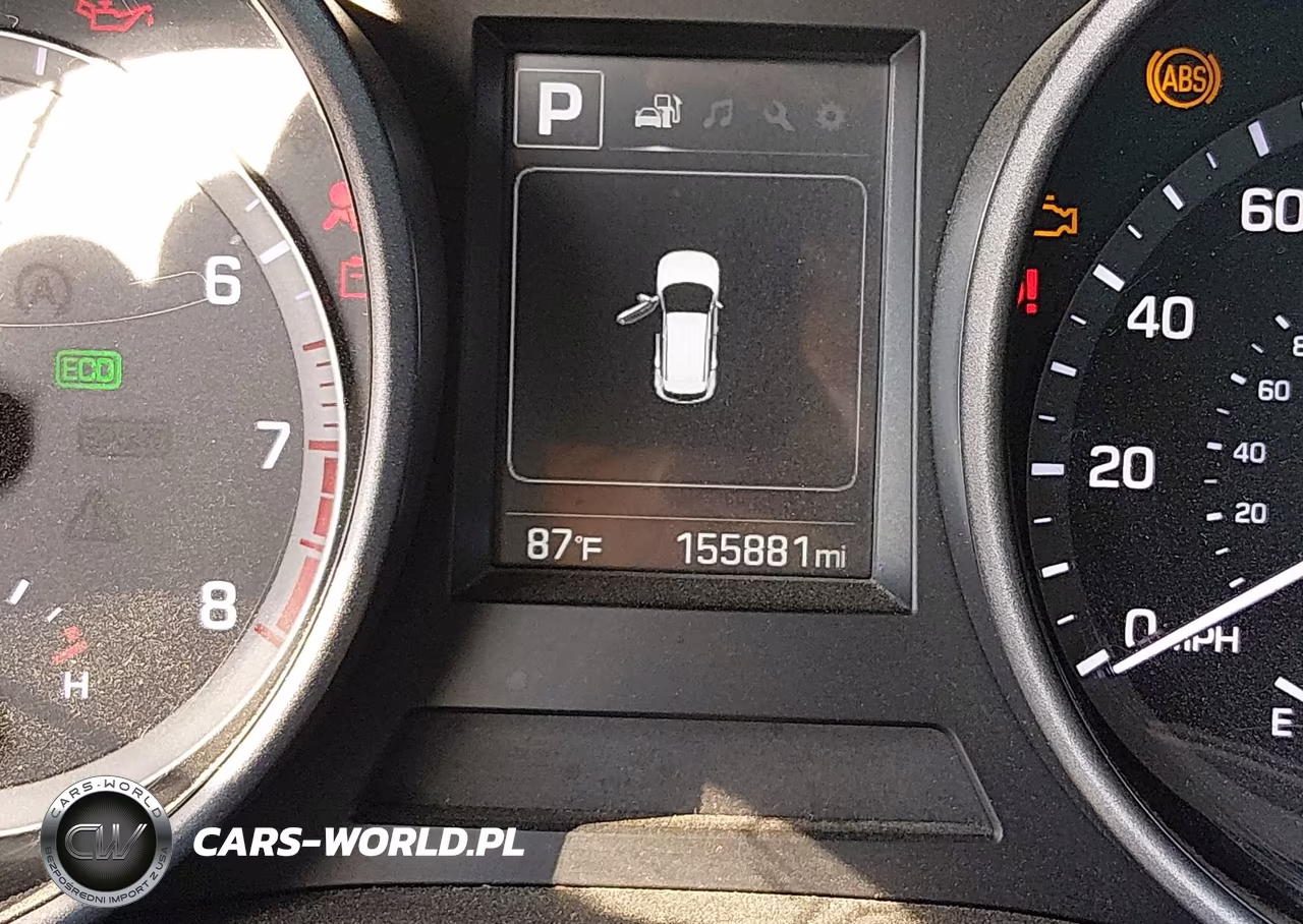 2017 Hyundai Santa Fe Sport 2.4L VIN:5NMZU3LB2HH012429 - 15