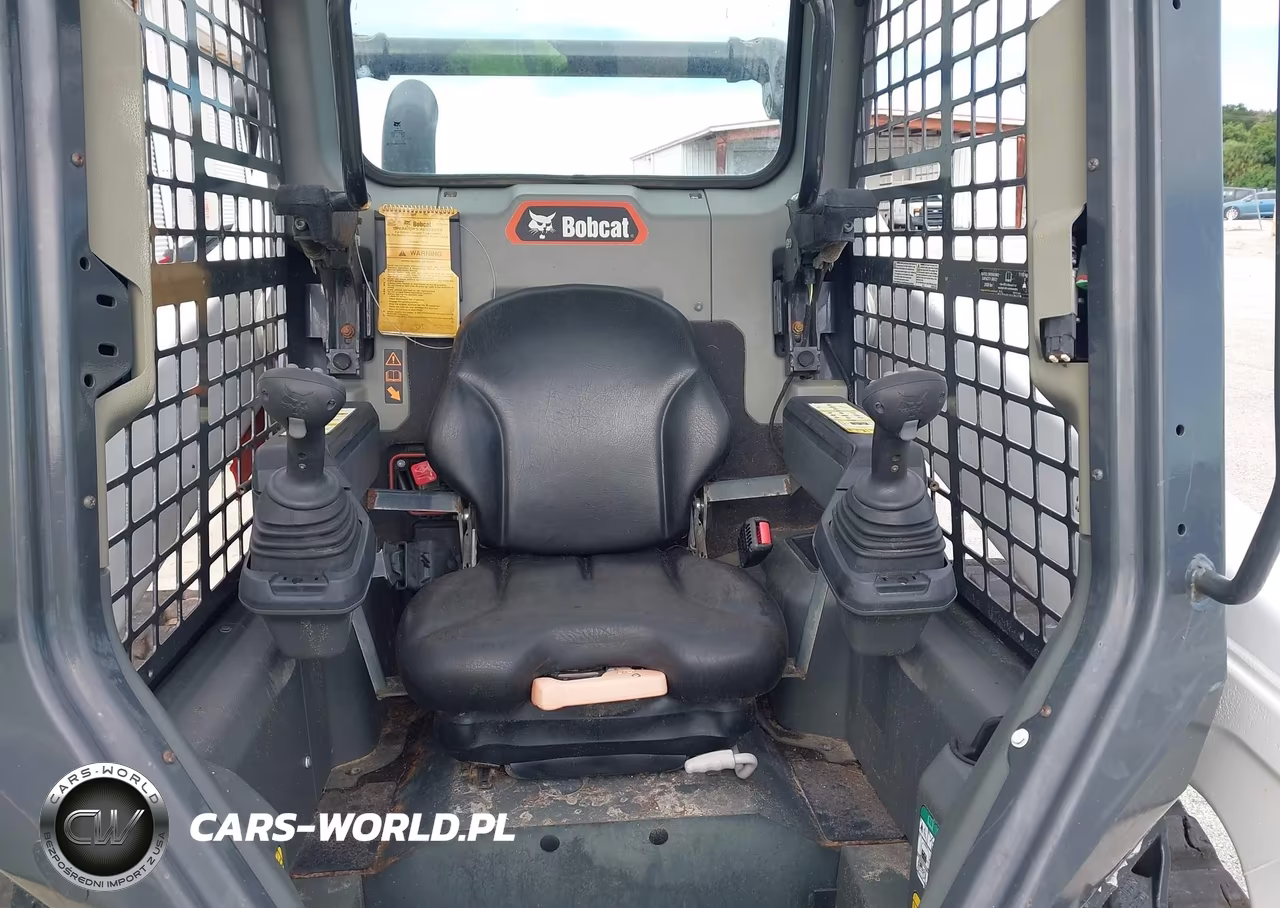 2022 Bobcat T66 Compact Track Loader VIN:B4SB23170 - 5