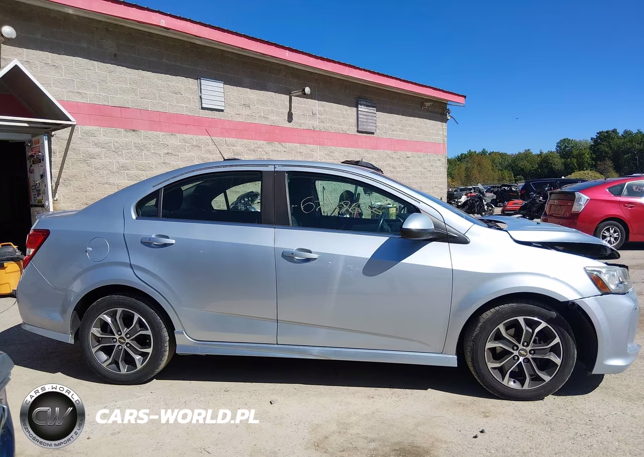 2017 Chevrolet Sonic Lt VIN:1G1JD5SB9H4117223 - 13