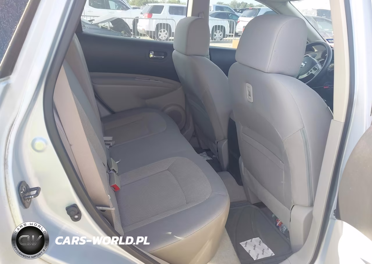 2014 Nissan Rogue Select S VIN:JN8AS5MT2EW103624 - 8