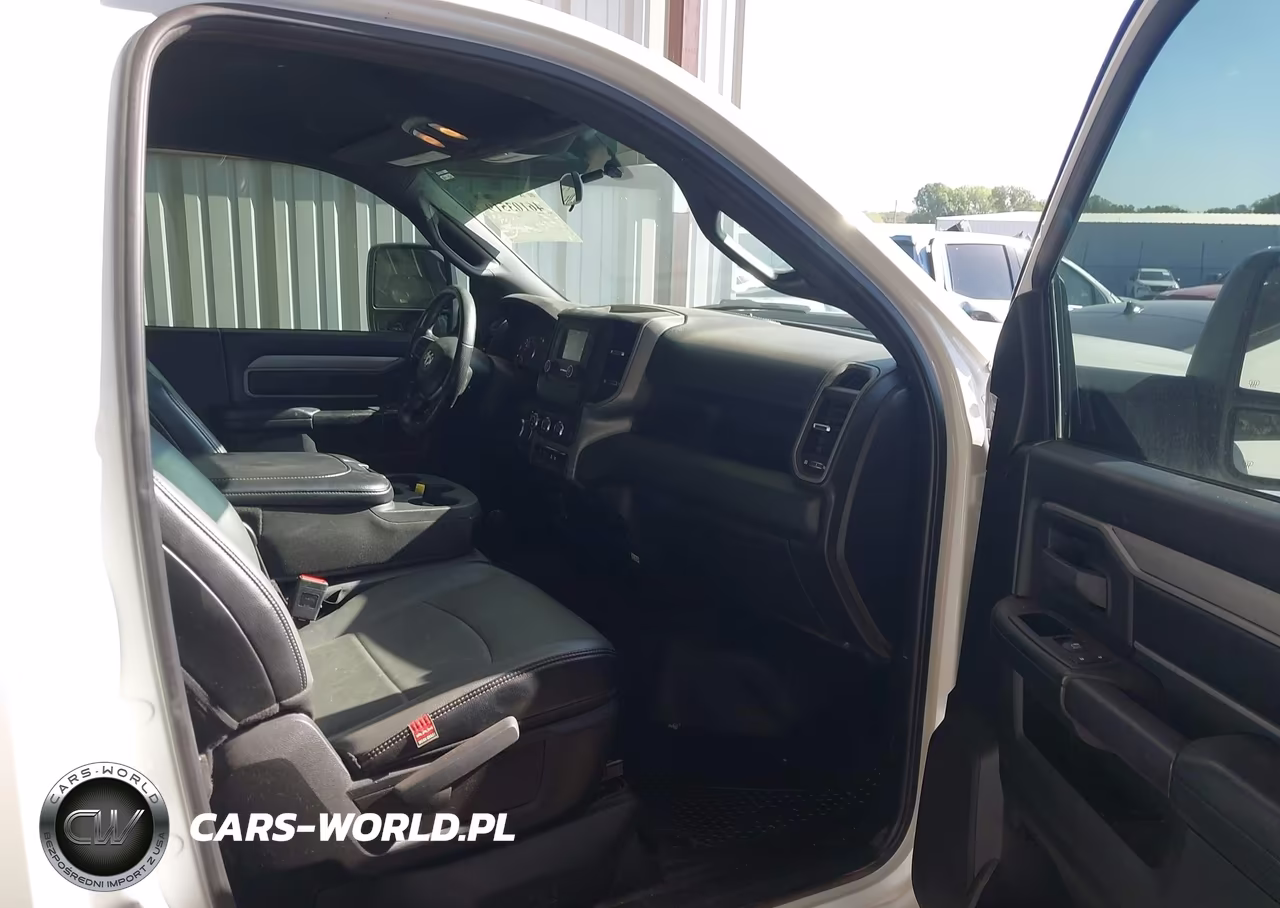 2023 Ram 2500 Tradesman 4X4 8' Box VIN:3C6MR5AJ3PG566999 - 5