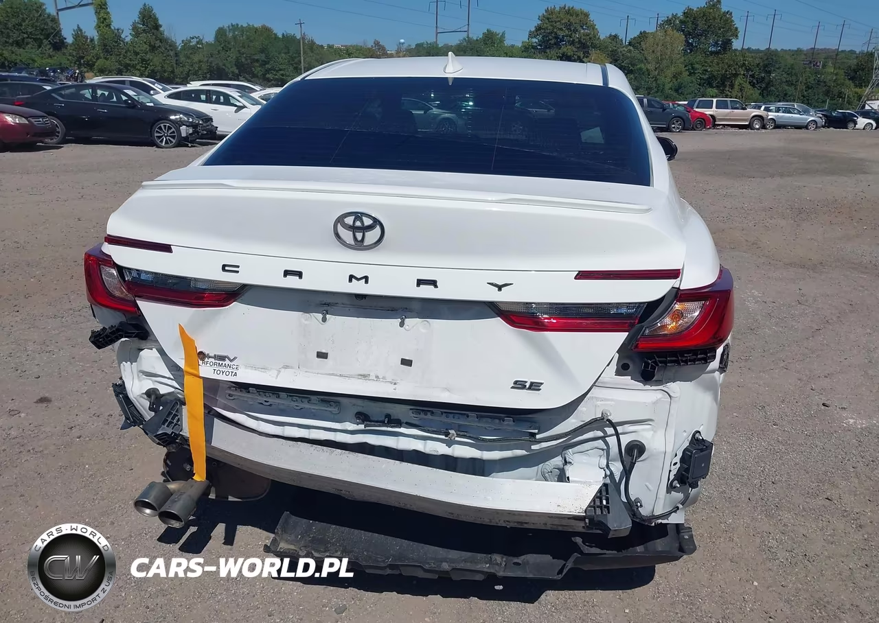 2025 Toyota Camry Se VIN:4T1DAACK7SU551650 - 17