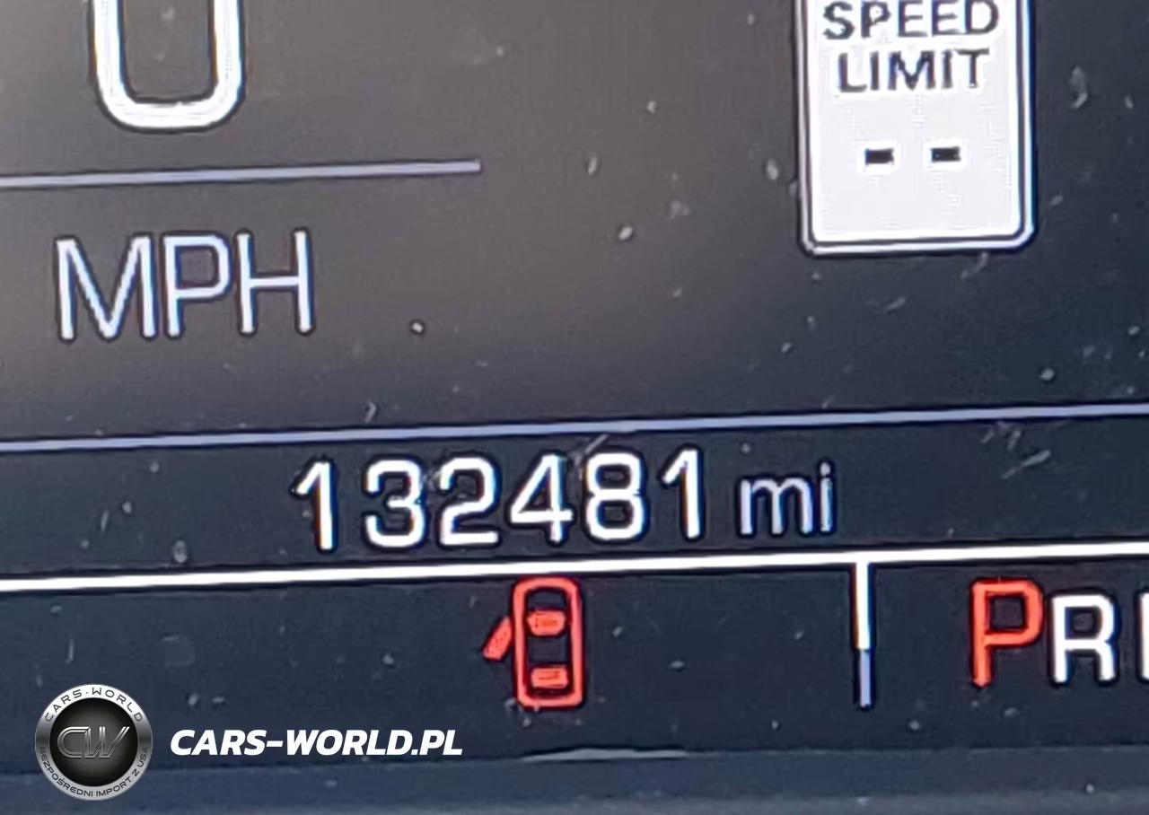 2017 Chevrolet Tahoe Lt VIN:1GNSKBKC6HR239489 - 16