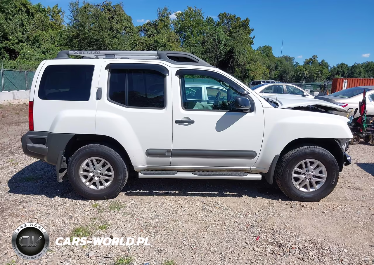 2015 Nissan Xterra S VIN:5N1AN0NW5FN658083 - 13