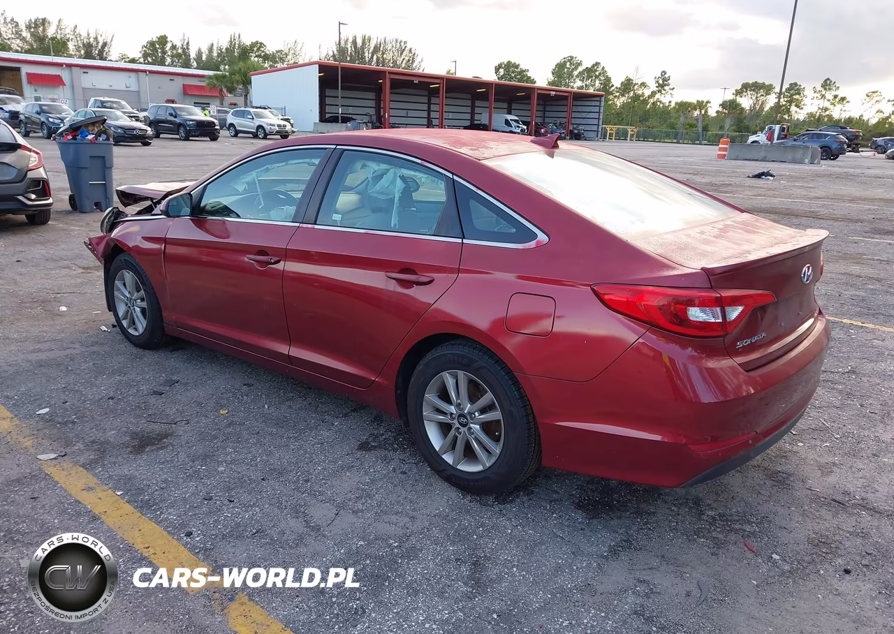 2016 Hyundai Sonata VIN:5NPE24AF0GH407162 - 3