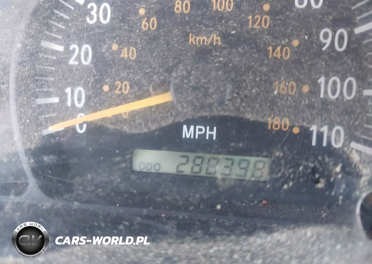 2001 Toyota Tundra Ltd V8 VIN:5TBBT48181S143600 - 7