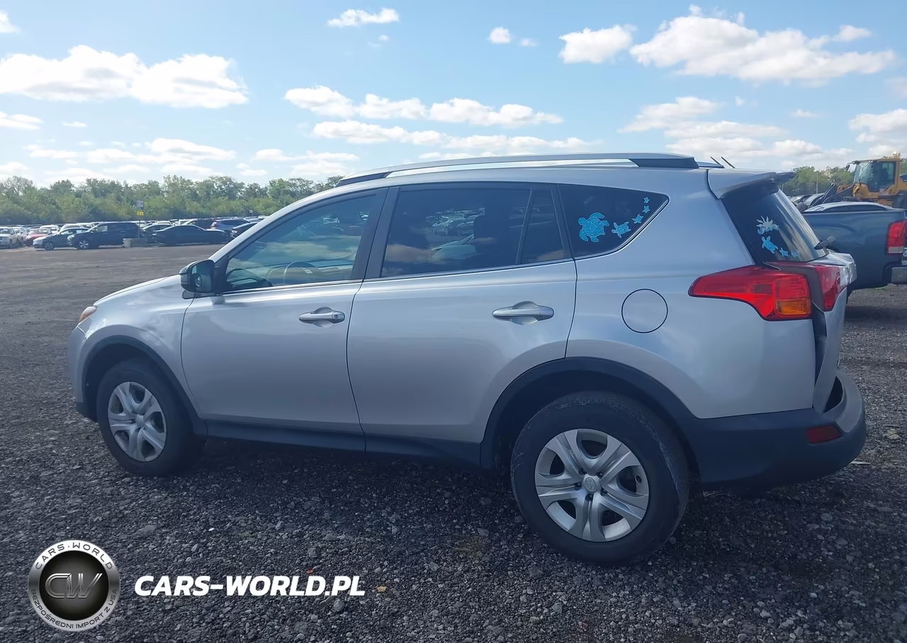 2015 Toyota Rav4 Le VIN:2T3ZFREV1FW214790 - 14