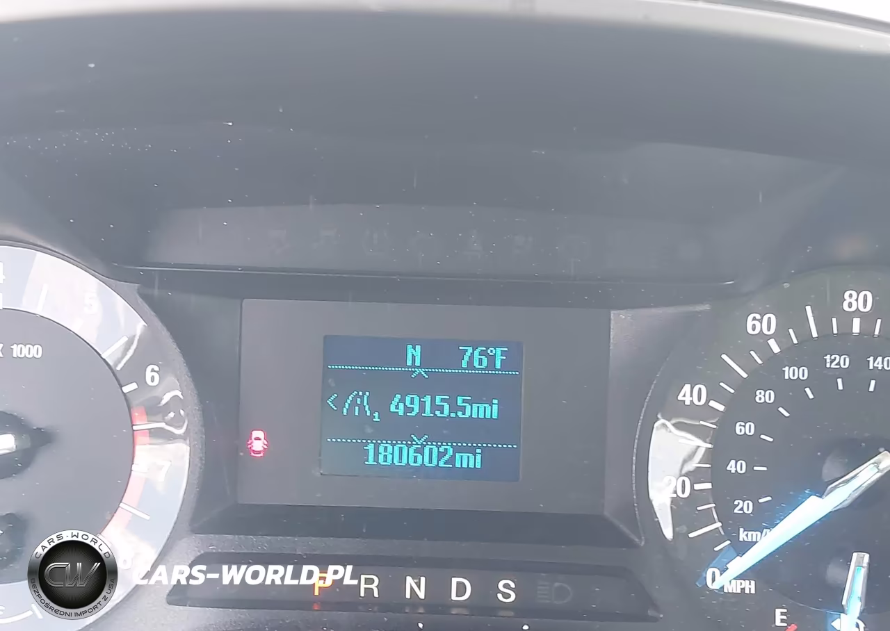 2013 Ford Fusion S VIN:3FA6P0G70DR338521 - 15