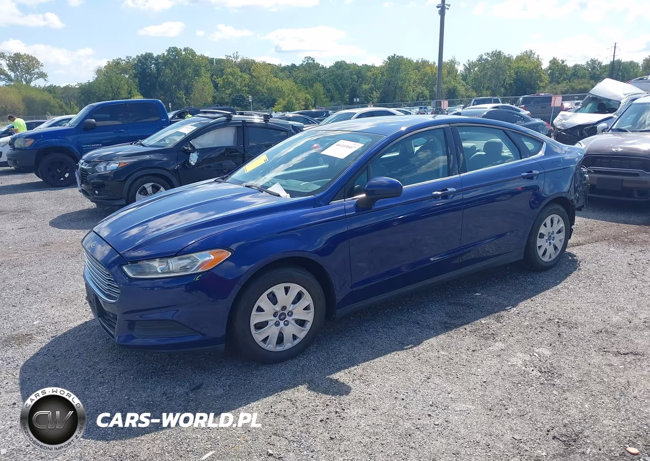 2013 Ford Fusion S VIN:3FA6P0G70DR338521 - 2