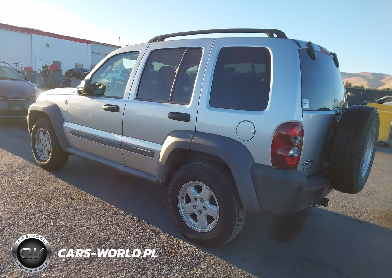 2007 Jeep Liberty Sport VIN:1J4GL48K37W708540 - 3