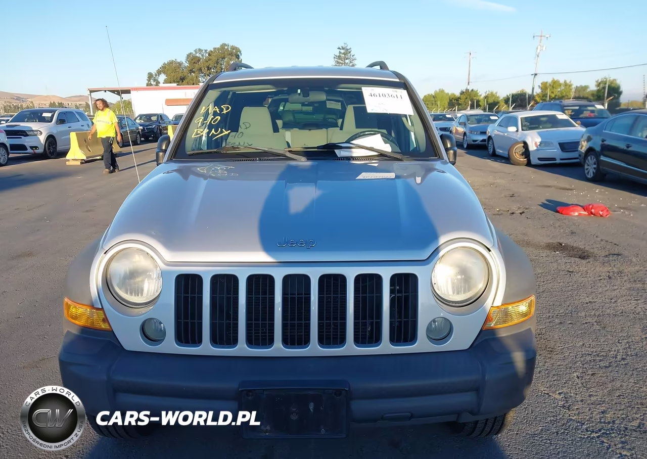 2007 Jeep Liberty Sport VIN:1J4GL48K37W708540 - 6