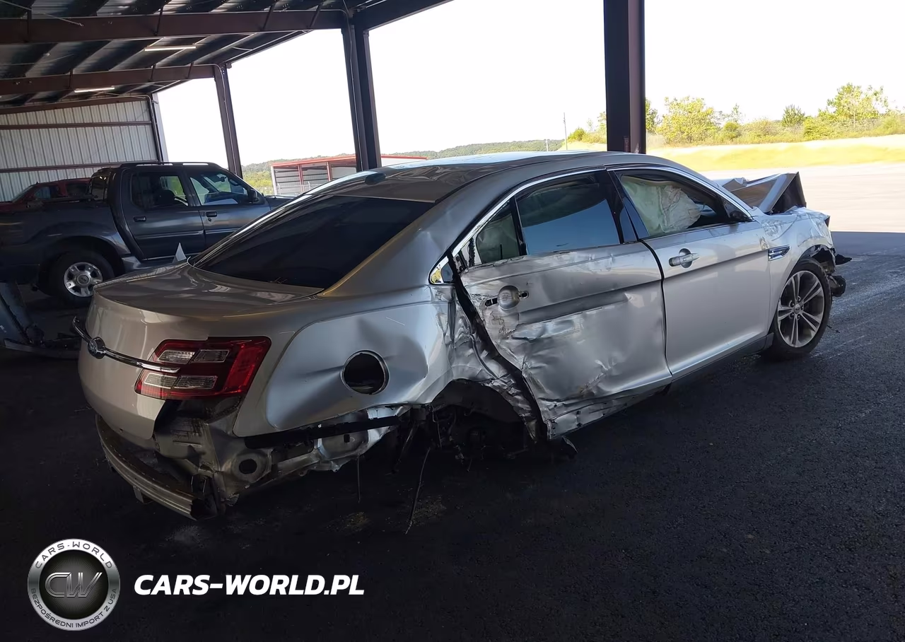 2016 Ford Taurus Sel VIN:1FAHP2E86GG114424 - 4