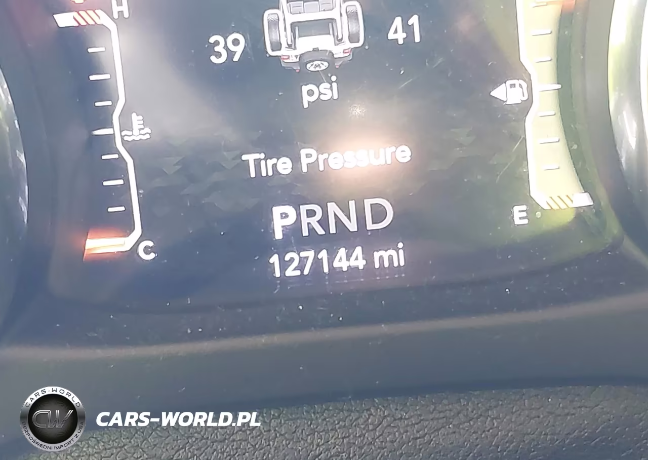 2019 Jeep Wrangler Unlimited Sport S 4X4 VIN:1C4HJXDG7KW512273 - 15