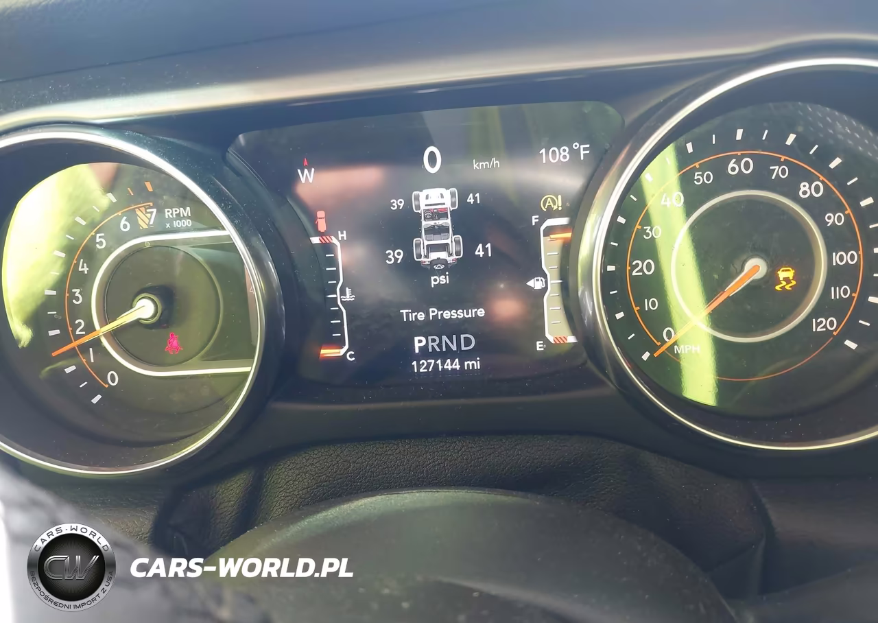 2019 Jeep Wrangler Unlimited Sport S 4X4 VIN:1C4HJXDG7KW512273 - 7