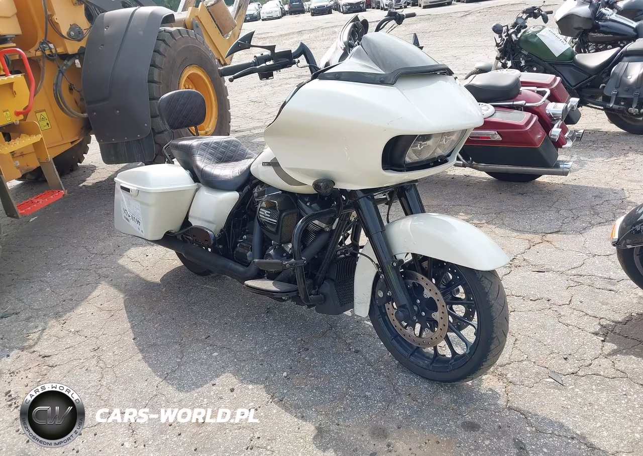 2018 Harley-Davidson Fltrxs Road Glide Special
