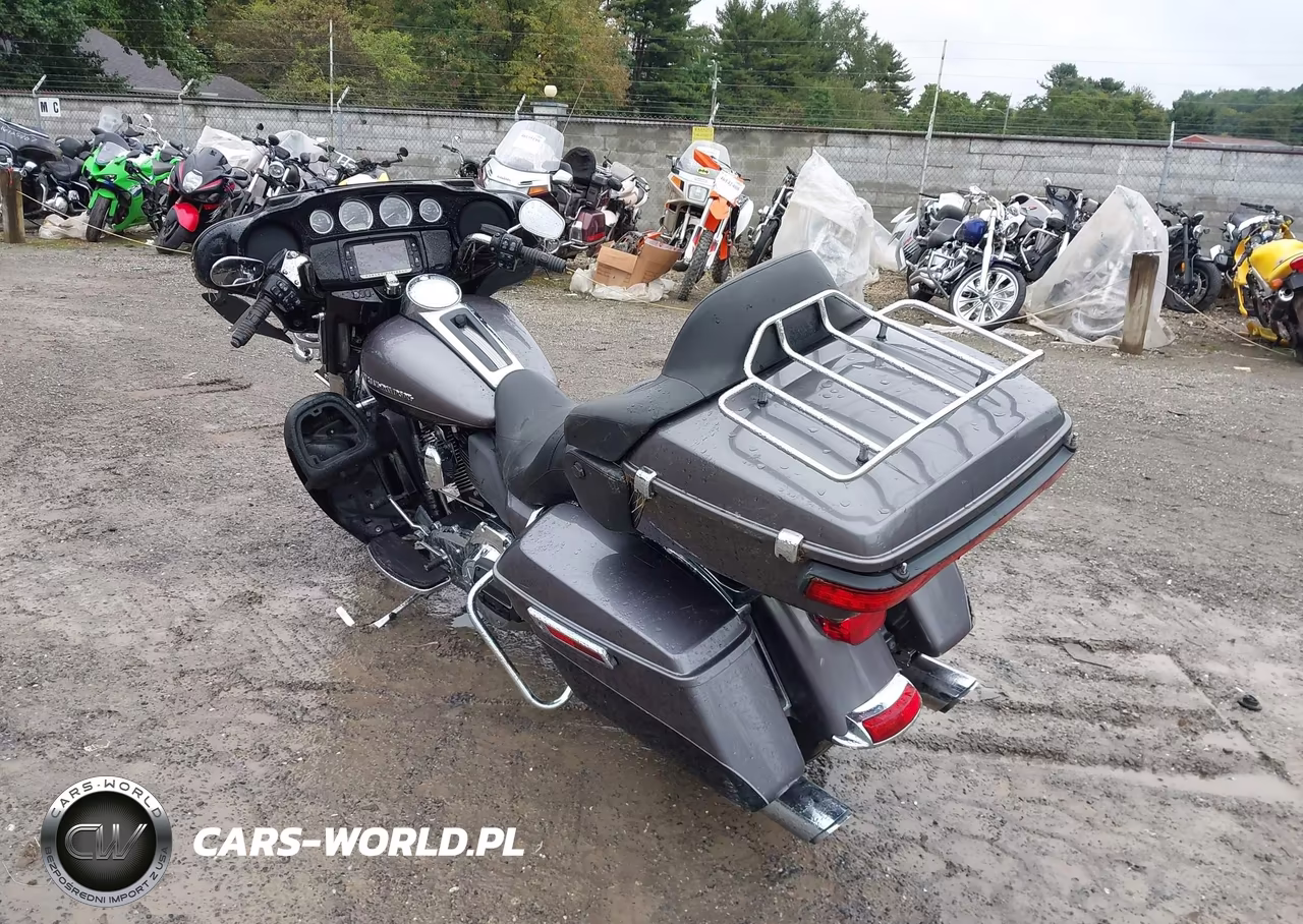 2014 Harley-Davidson Flhtk Electra Glide Ultra Ltd VIN:1HD1KEL18EB640791 - 3