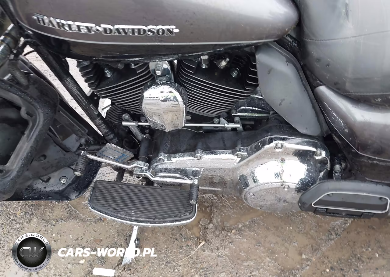 2014 Harley-Davidson Flhtk Electra Glide Ultra Ltd VIN:1HD1KEL18EB640791 - 9