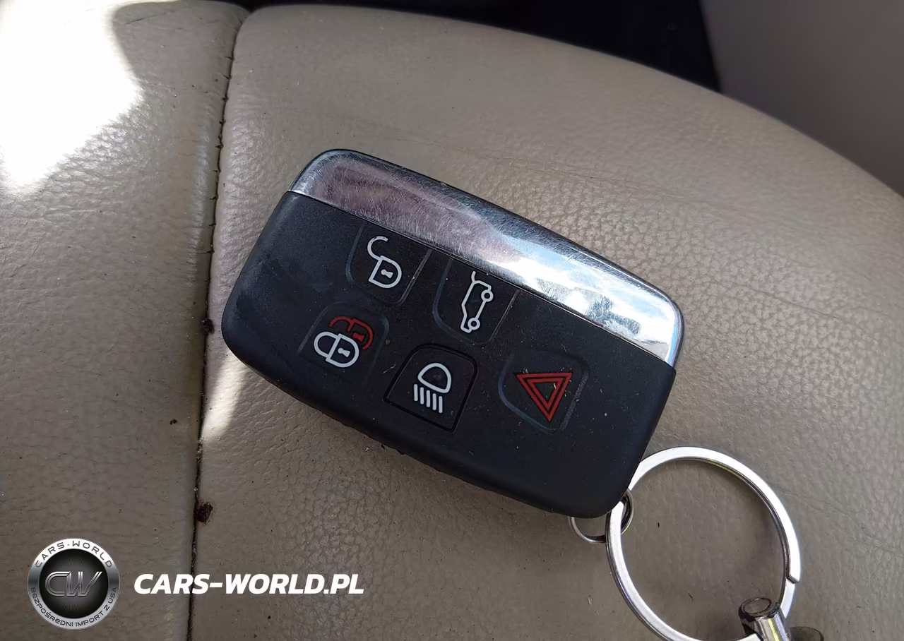 2014 Land Rover Range Rover Evoque Pure Plus VIN:SALVP2BG6EH874698 - 11
