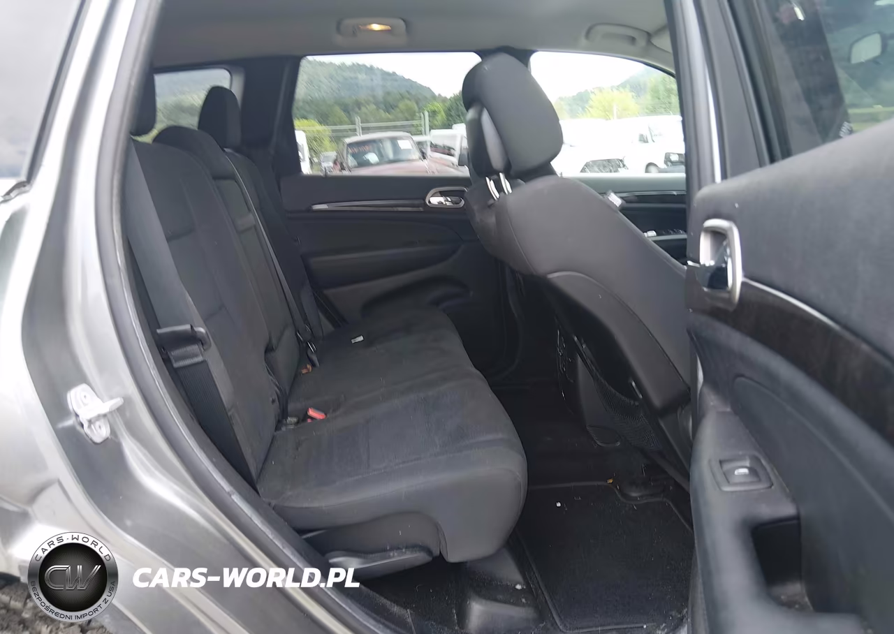 2013 Jeep Grand Cherokee Laredo VIN:1C4RJFAG3DC581291 - 8