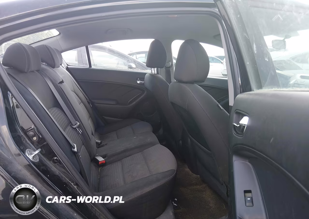 2015 Kia Forte Lx VIN:KNAFX4A68F5318084 - 8
