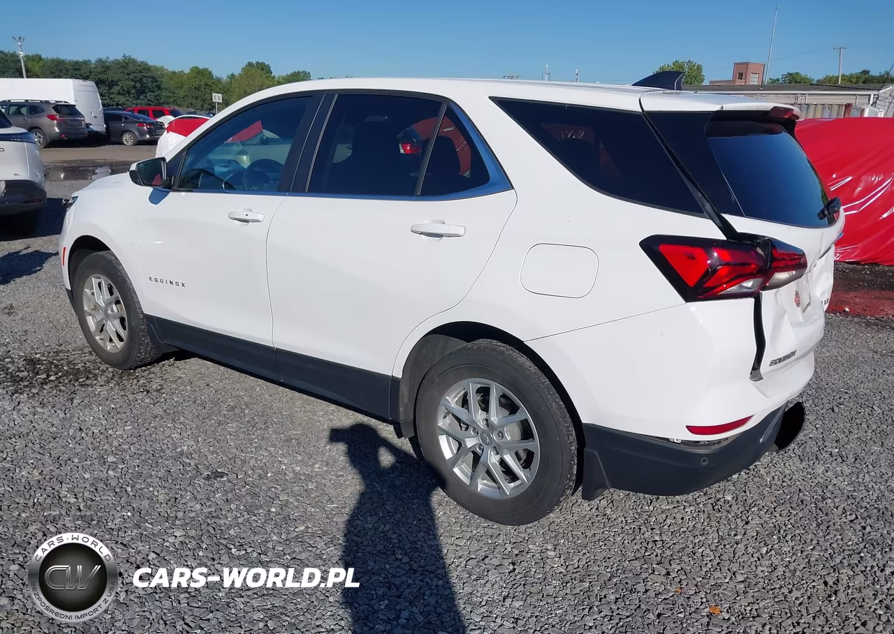 2024 Chevrolet Equinox Awd Lt VIN:3GNAXUEG7RS140038 - 3