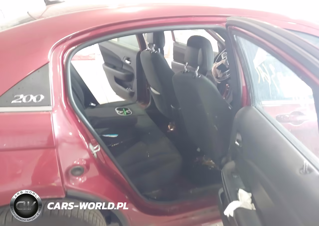 2011 Chrysler 200 Touring VIN:1C3BC1FBXBN575988 - 8