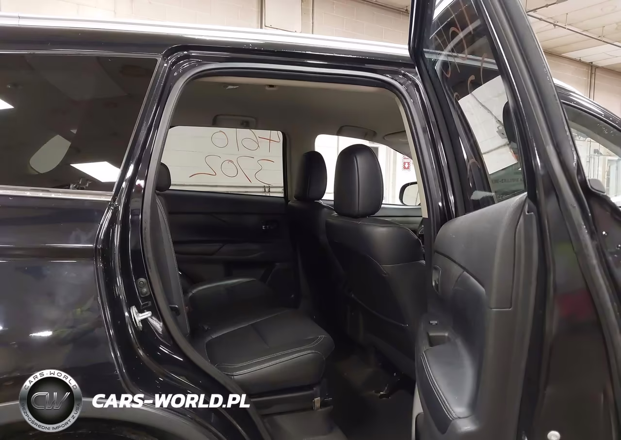 2019 Mitsubishi Outlander Sel VIN:JA4AZ3A3XKZ039191 - 8
