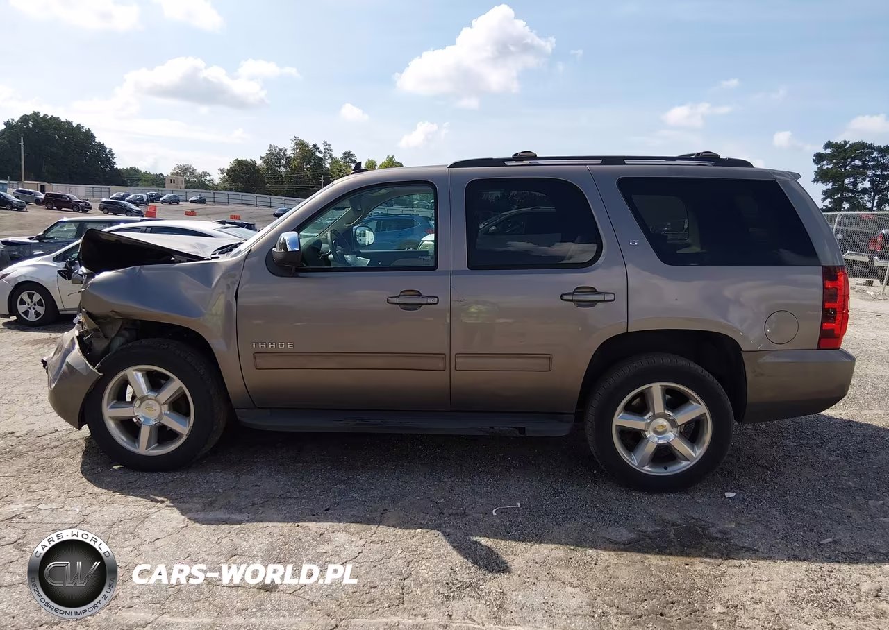 2013 Chevrolet Tahoe Lt VIN:1GNSCBE00DR148128 - 15