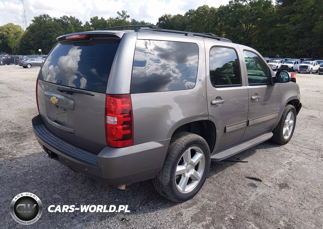 2013 Chevrolet Tahoe Lt VIN:1GNSCBE00DR148128 - 4