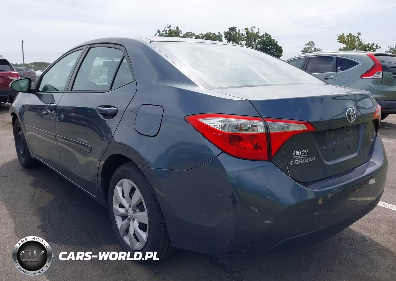 2016 Toyota Corolla Le VIN:2T1BURHE6GC683825 - 3