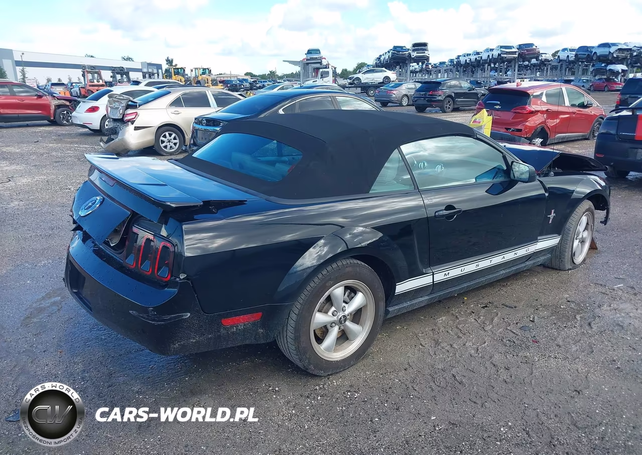 2007 Ford Mustang V6 Deluxe-V6 Premium VIN:1ZVFT84N875342375 - 4