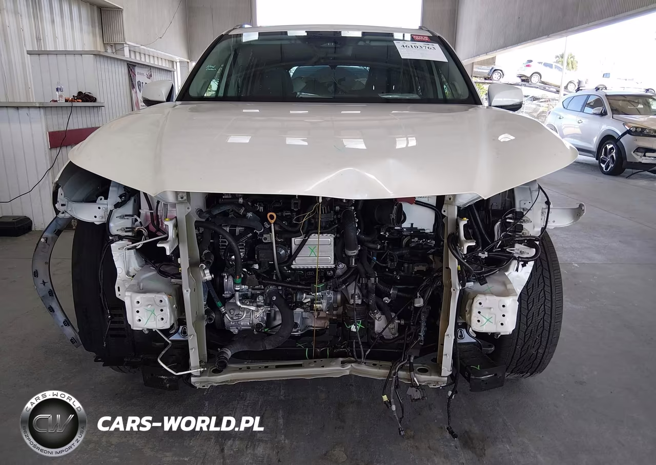 2025 Toyota Grand Highlander Platinum VIN:5TDAAAB55SS096174 - 13