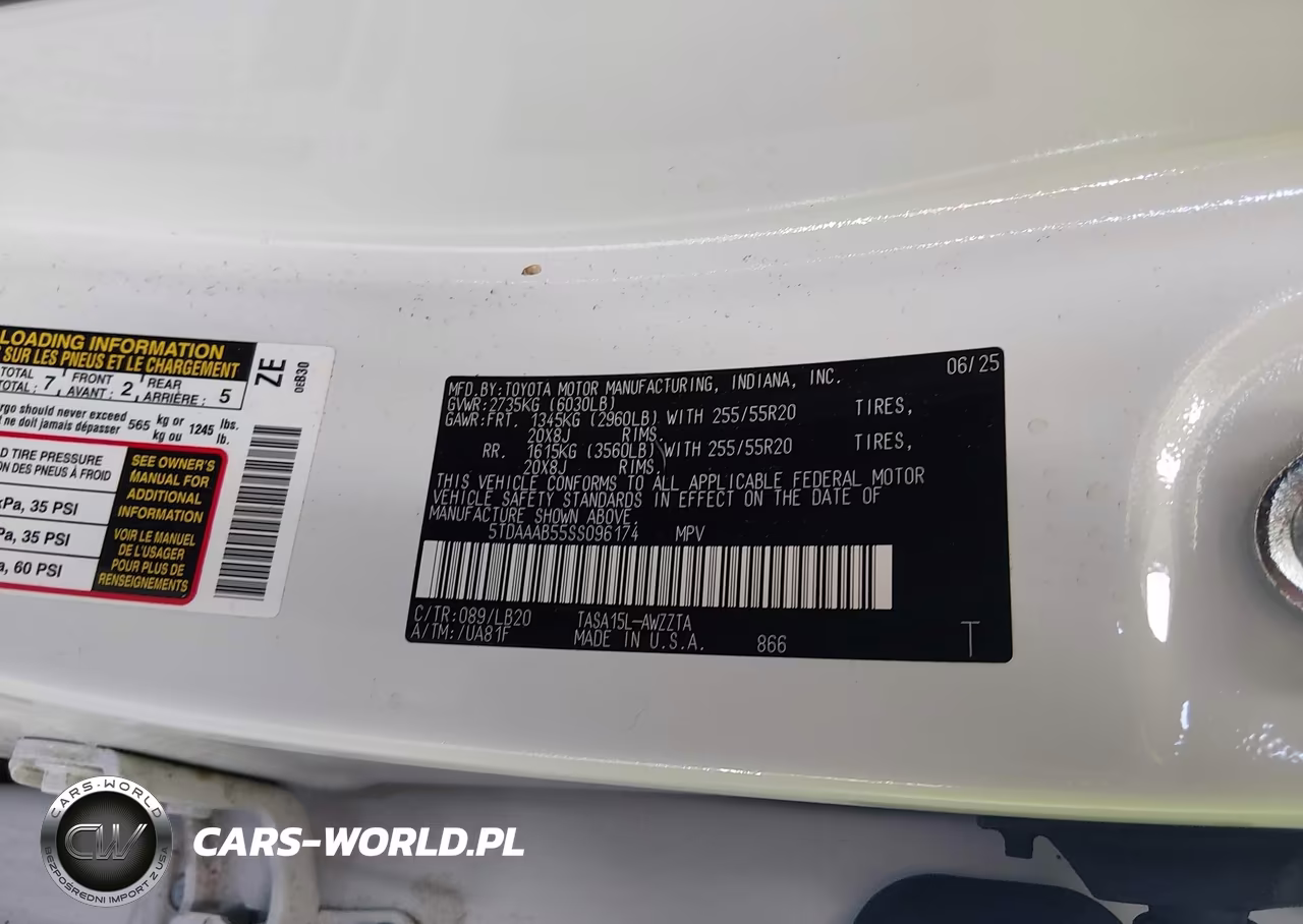 2025 Toyota Grand Highlander Platinum VIN:5TDAAAB55SS096174 - 9