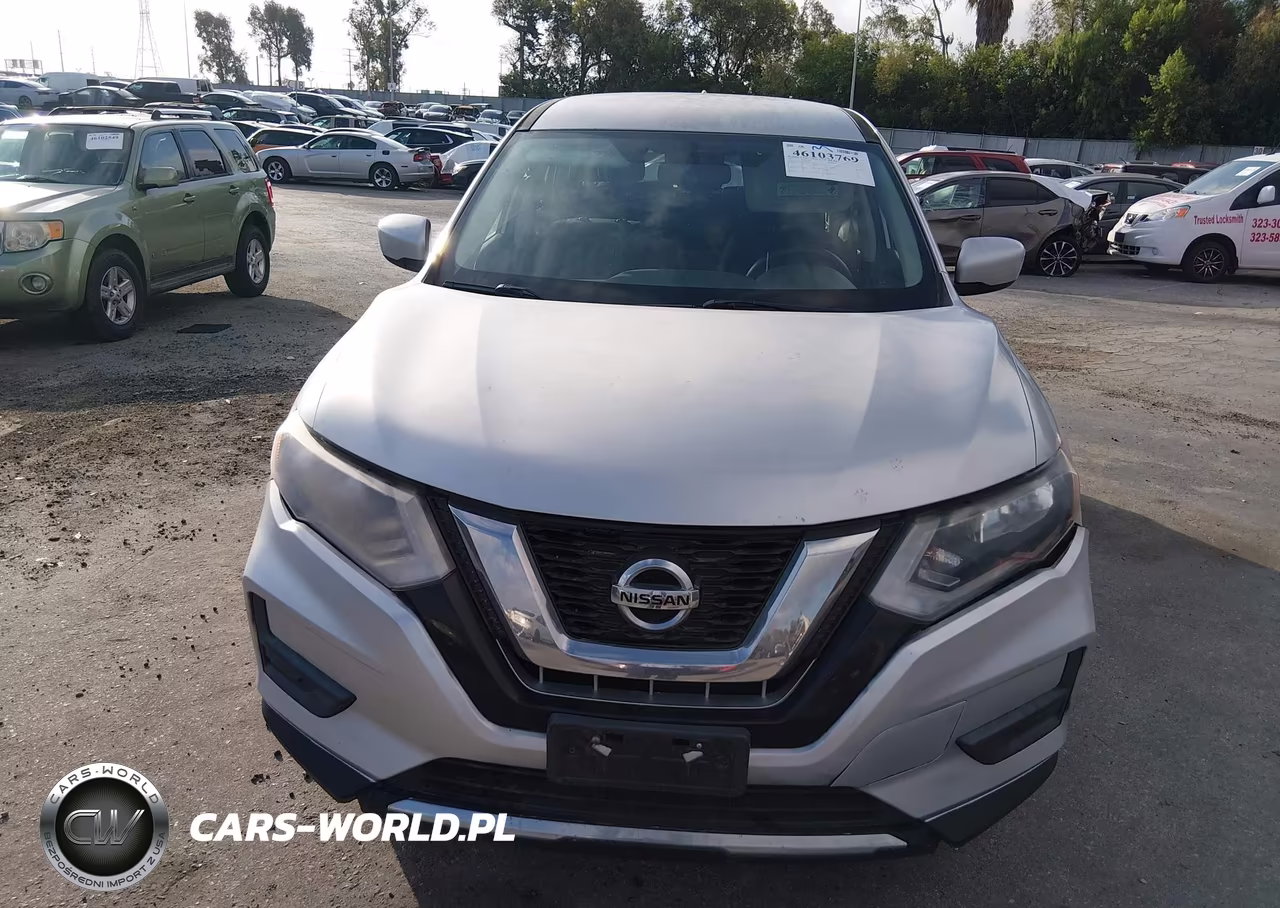 2017 Nissan Rogue S VIN:KNMAT2MT2HP554767 - 12